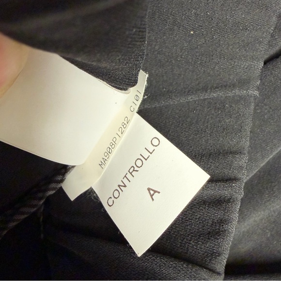 Brunello Cucinelli 100% Silk Tapered Black Trousers Size 6 - Picture 8 of 9